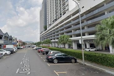 Pusat Perdagangan Seri Kembangan