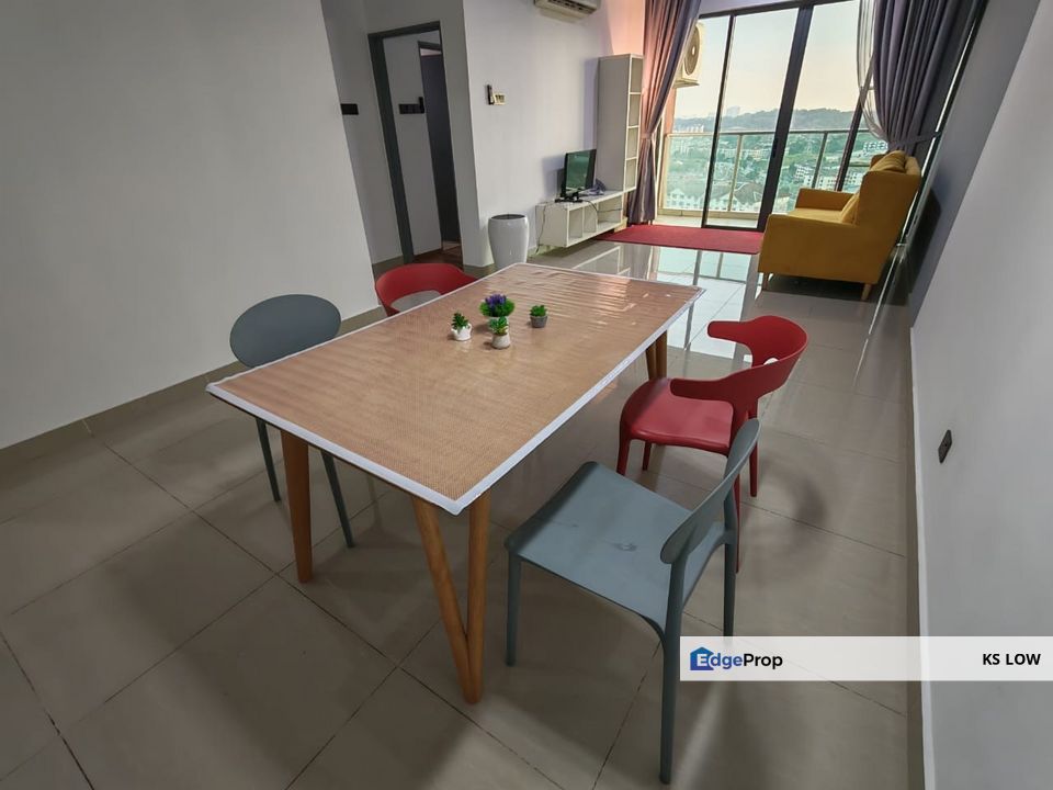 Amerin Residence Type A, Balakong – Partly Furnished | 2 CP | RM1,600, Selangor, Balakong