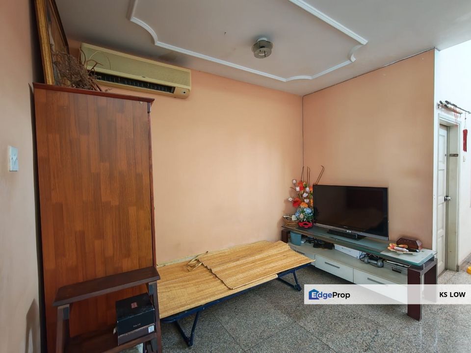 Single Storey End Lot | Prime Taman Len Seng, Petaling Jaya, Selangor, Petaling Jaya