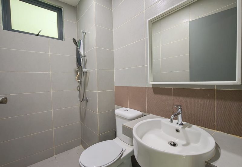 One Amerin Residence