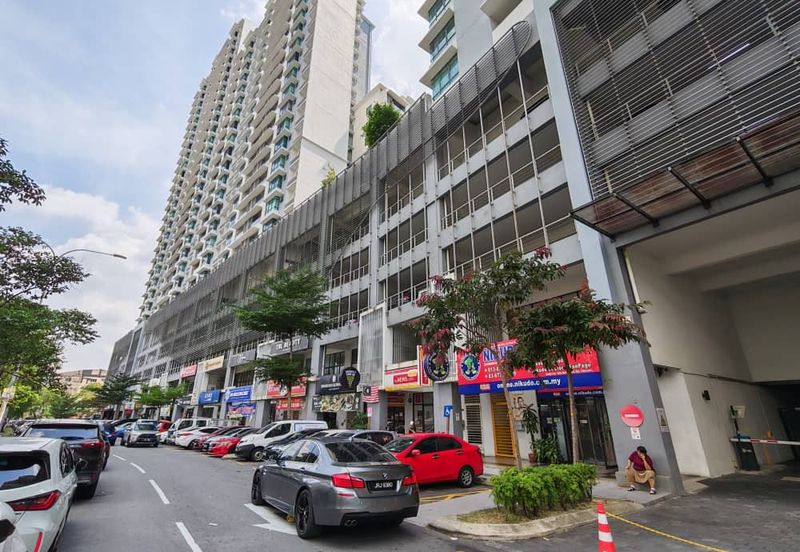 Fortune Perdana Lakeside