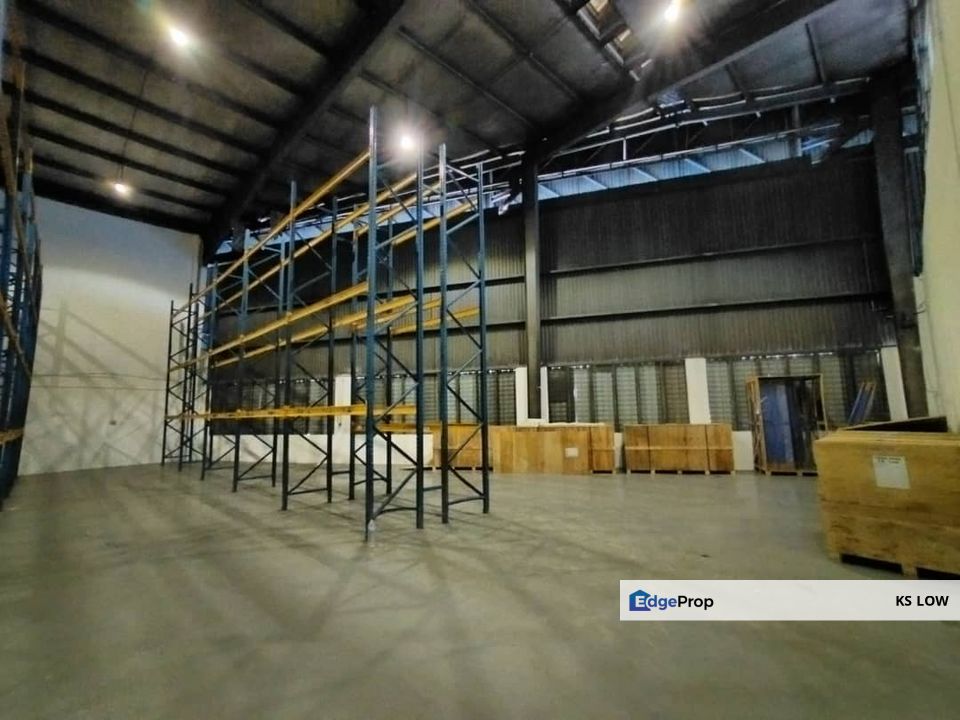 High-Ceiling Ground Floor Warehouse @ Glenmarie, Selangor, Shah Alam
