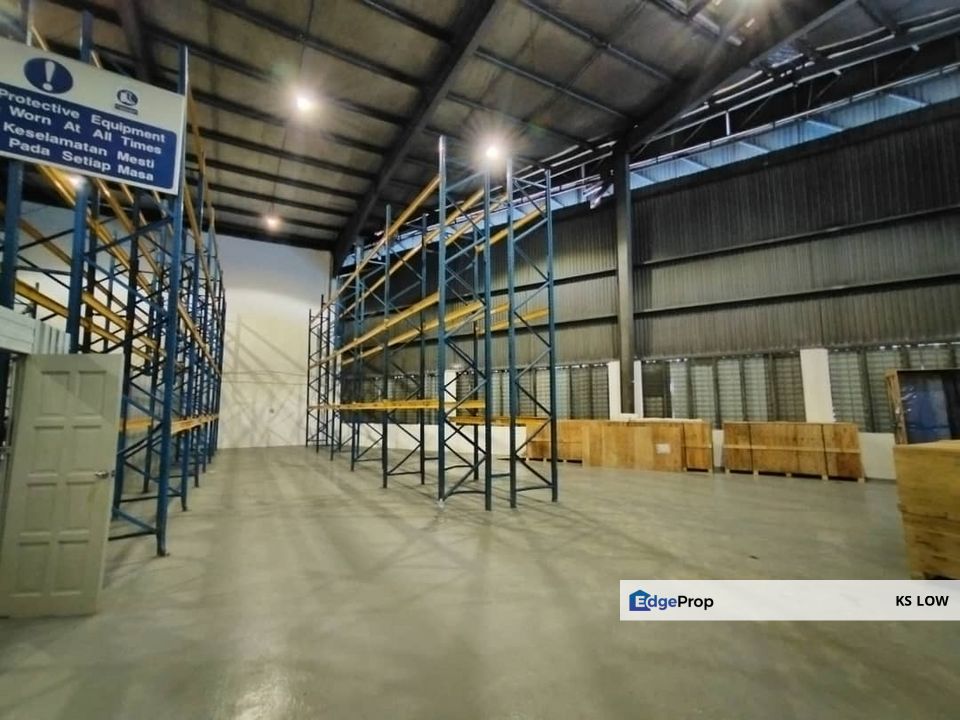 High-Ceiling Ground Floor Warehouse @ Glenmarie, Selangor, Shah Alam