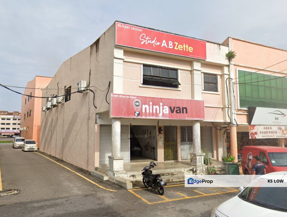 2-Storey Freehold Shoplots @ Taman Muhibbah Segamat | Main Road | 4.7% Yield, Johor, Segamat