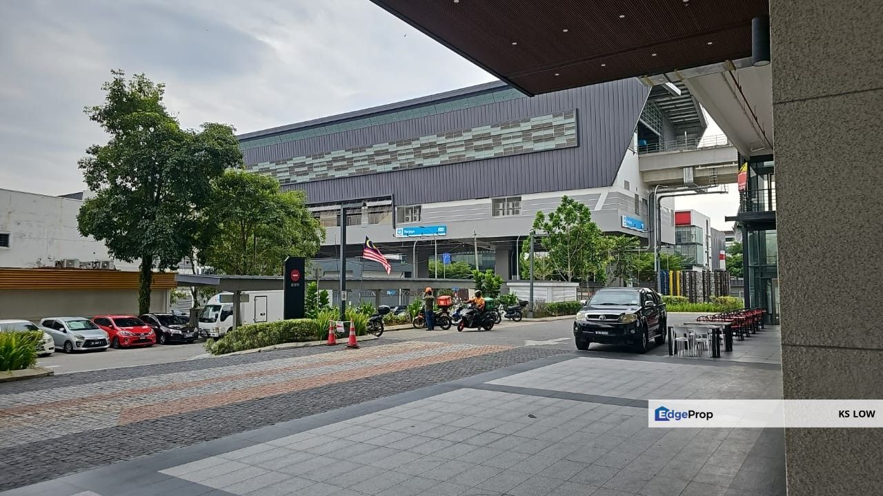 Office For Rent – The Glenz @ Glenmarie | Next to LRT | 684 sqft | RM1,600, Selangor, Shah Alam