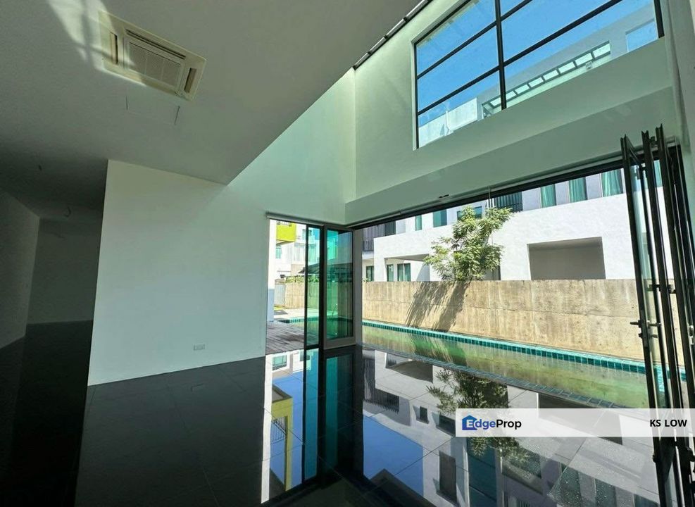 Luxury 3 Storey Detached @ The Tenery Residences | Private Pool | Near Gala City, Sarawak, Kuching