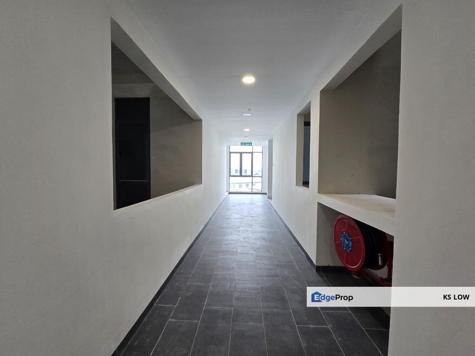 Renna Residence 2-Bedroom Condo | Rare Side-by-Side Car Parks | High Floor Samajaya, Sarawak, Kuching