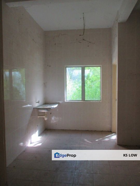 2-Storey Semi-D @ Taman Bukit Serdang, Seri Kembangan – Freehold Landed, Selangor, Seri Kembangan