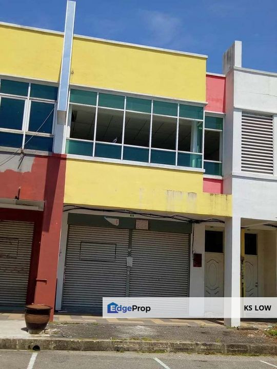 2 UNITS 2-STOREY INTERMEDIATE TERRACE SHOPOFFICE FOR SALE – STATION 18 IPOH (PERAK), Perak, Ipoh