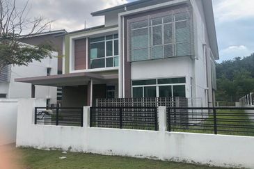 Bungalow Astellia Denai Alam Elmina