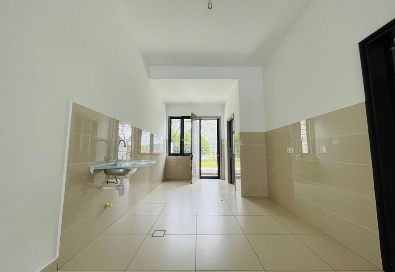 Elmina Green One @ City of Elmina