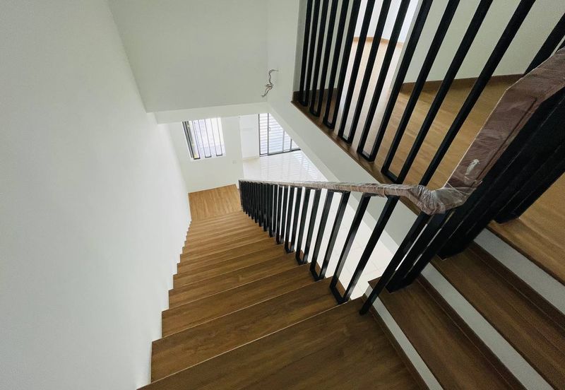 Elmina Green One @ City of Elmina