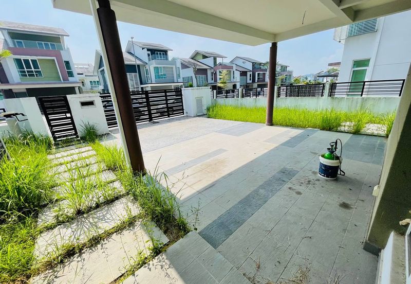 Bungalow Astellia Denai Alam Elmina