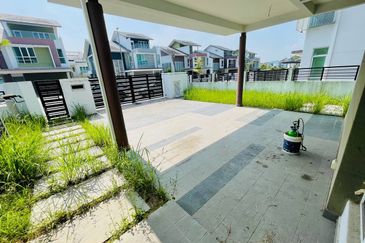 Bungalow Astellia Denai Alam Elmina