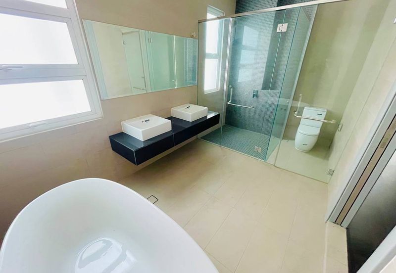 Bungalow Astellia Denai Alam Elmina