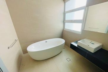 Bungalow Astellia Denai Alam Elmina