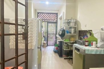 Superlink House End Lot Ixora