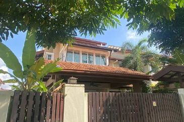 Superlink House End Lot Ixora