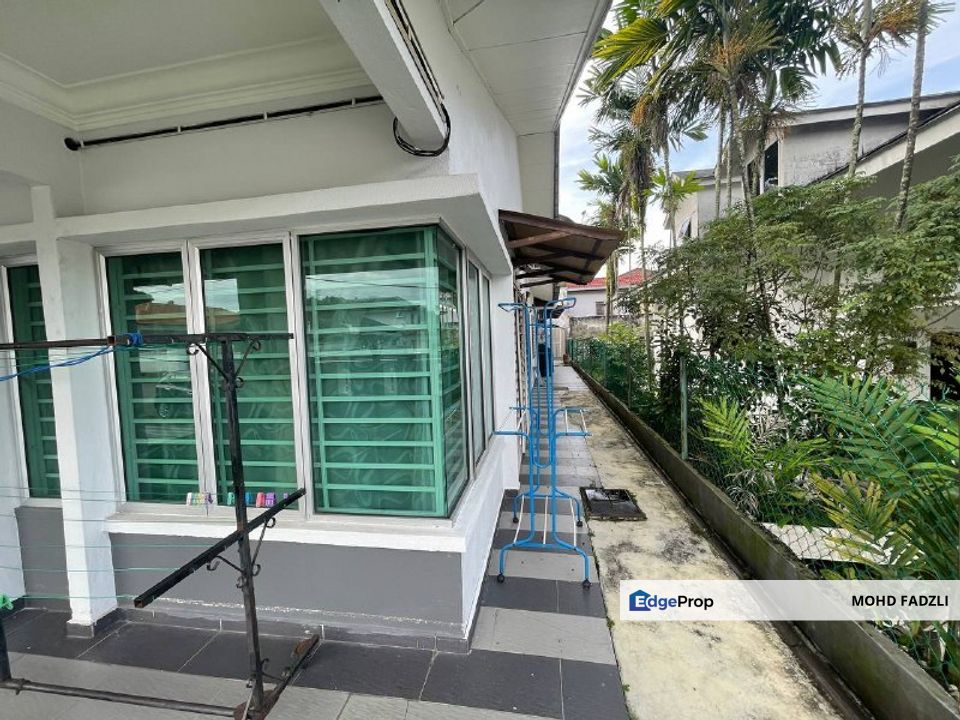Subang Permai Seksyen U9 Shah Alam Bungalow For Sale  Single Storey , Selangor, Subang