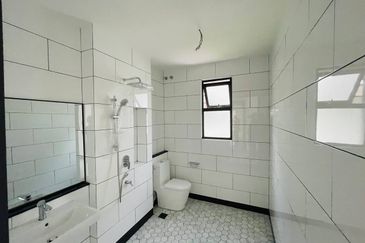 Hevea Elmina Gardens