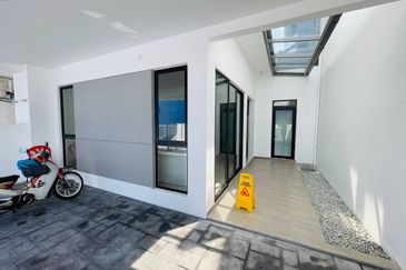 Taman Cahaya Alam, Seksyen U12