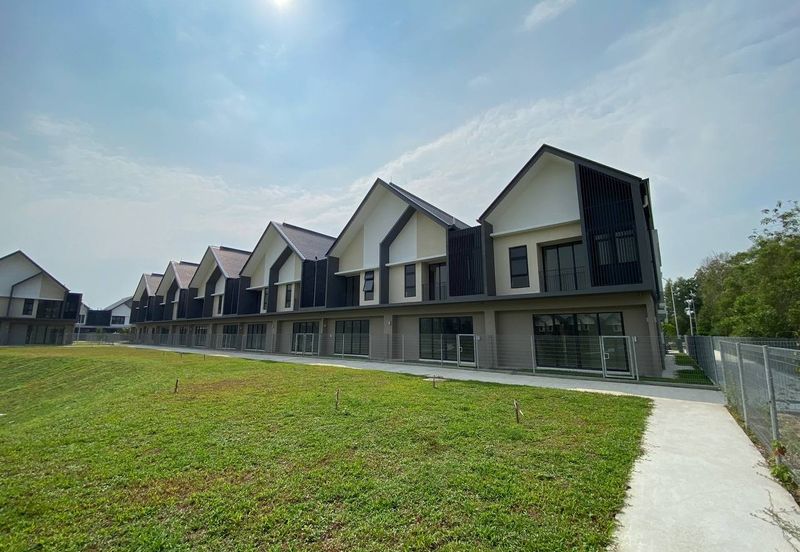 Lily End Lot Cahaya Alam U12 Shah Alam