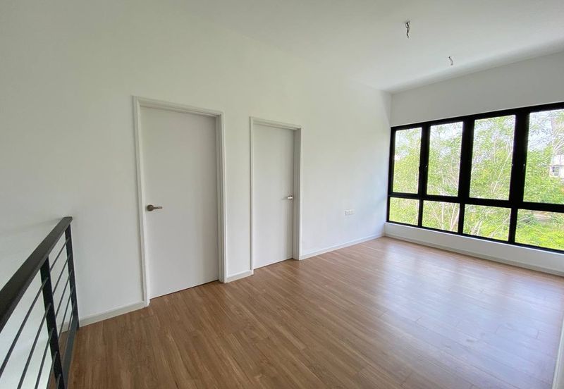 Lily End Lot Cahaya Alam U12 Shah Alam