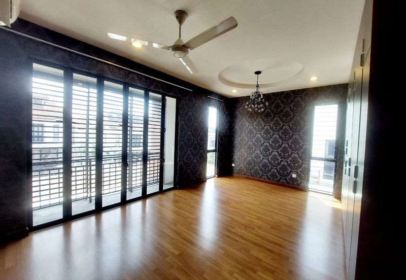 Saffron Hills @ Denai Alam