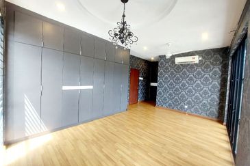 Saffron Hills @ Denai Alam