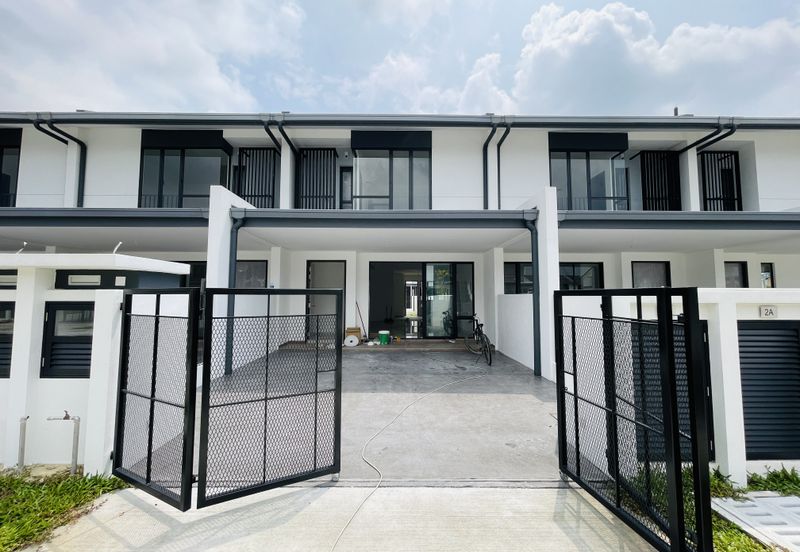 Nadira 3 @ Bukit Raja