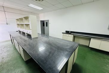 Pulau Indah Industrial Area