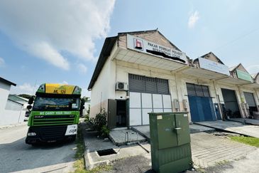 Pulau Indah Industrial Area