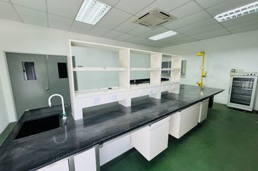 Pulau Indah Industrial Area