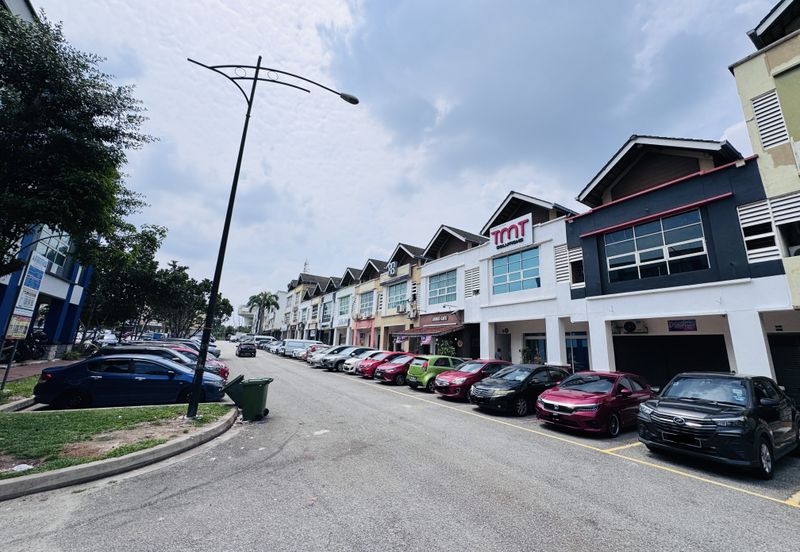 2 Storry Shop Lot Kota Damansara