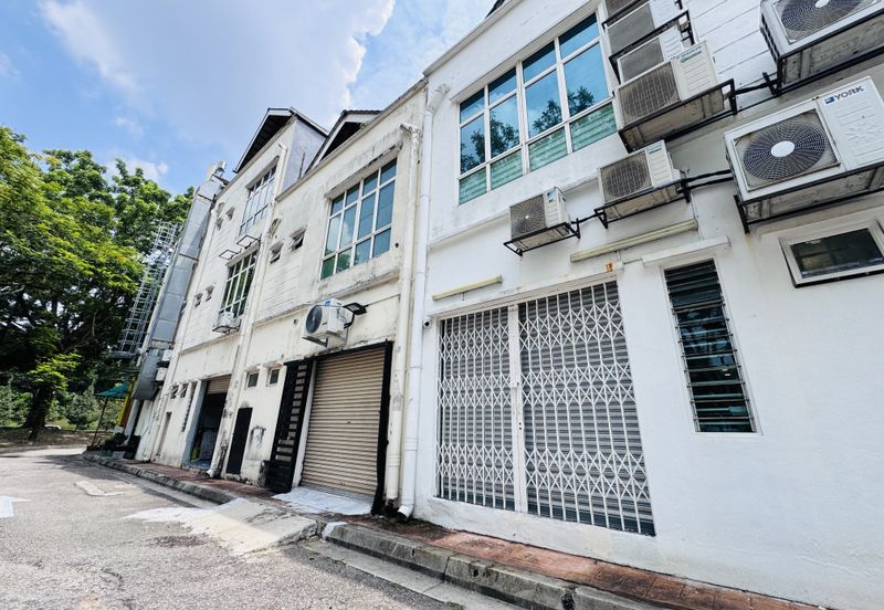 2 Storry Shop Lot Kota Damansara
