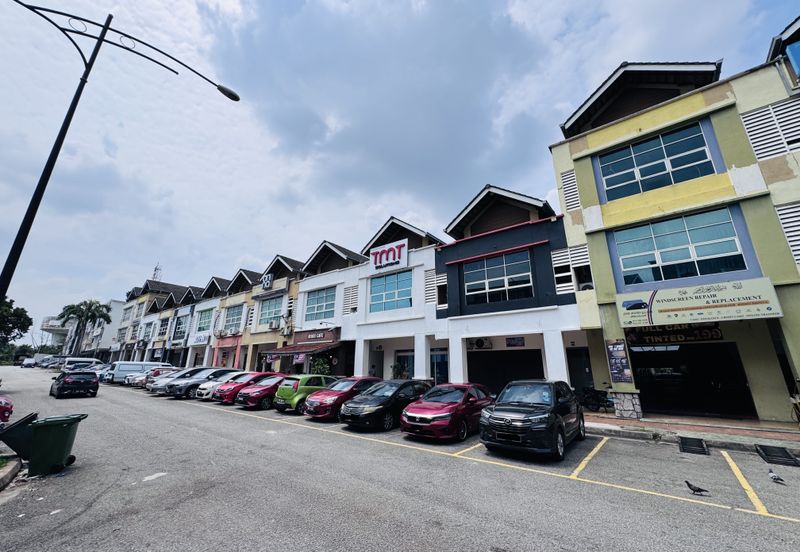 2 Storry Shop Lot Kota Damansara