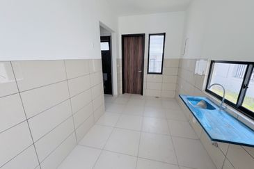 Elmina Green The Eighth @ City of Elmina