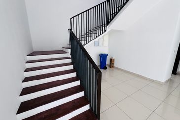 Elmina Green The Eighth @ City of Elmina