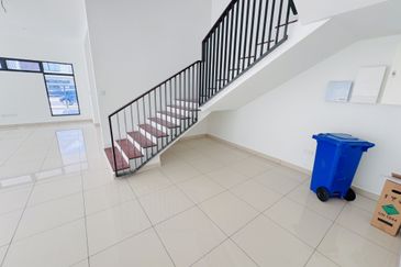 Elmina Green The Eighth @ City of Elmina