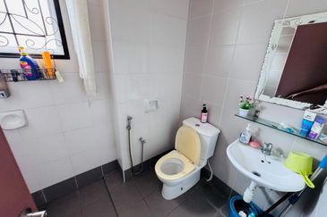 Opulenia @ Denai Alam