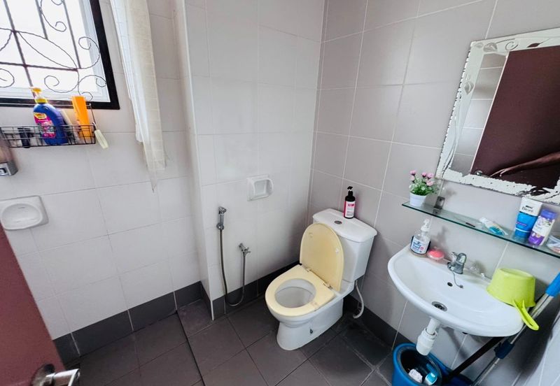 Opulenia @ Denai Alam