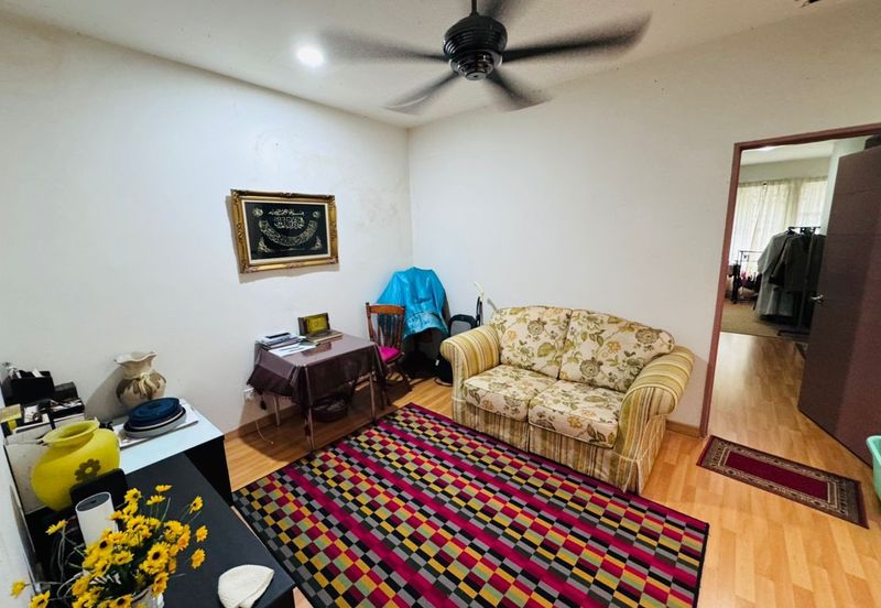 Opulenia @ Denai Alam