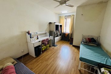 Saffron Hills @ Denai Alam