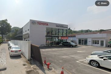 Next to Toyota Showroom Kampung Sungai Penchala