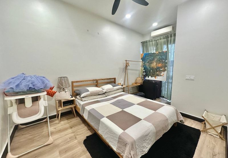 Elmina Green Three @ City of Elmina