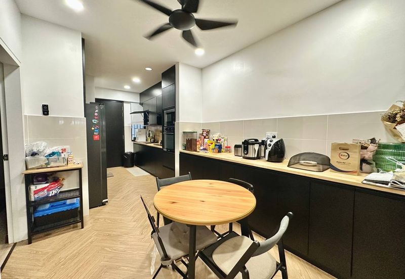 Elmina Green Three @ City of Elmina