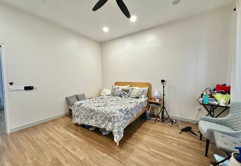 Elmina Green Three @ City of Elmina