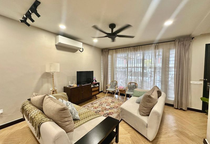 Elmina Green Three @ City of Elmina