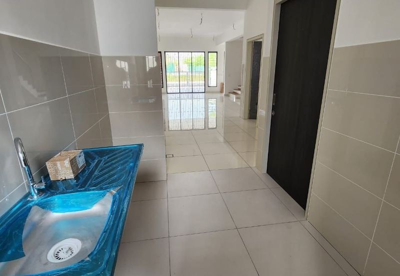 Elmina Green Three @ City of Elmina