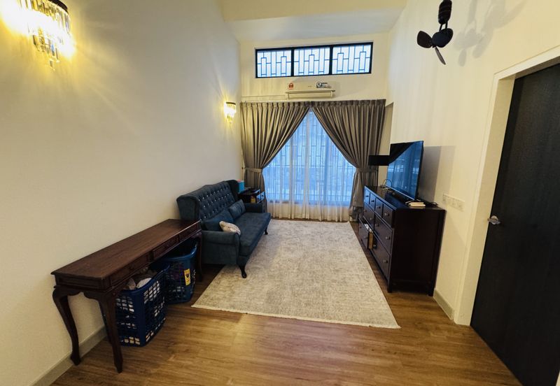 Elmina Green Three @ City of Elmina